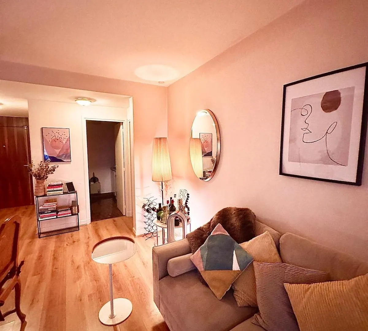Charming Flat Beside Champs-Elysees Paris 0*,  France