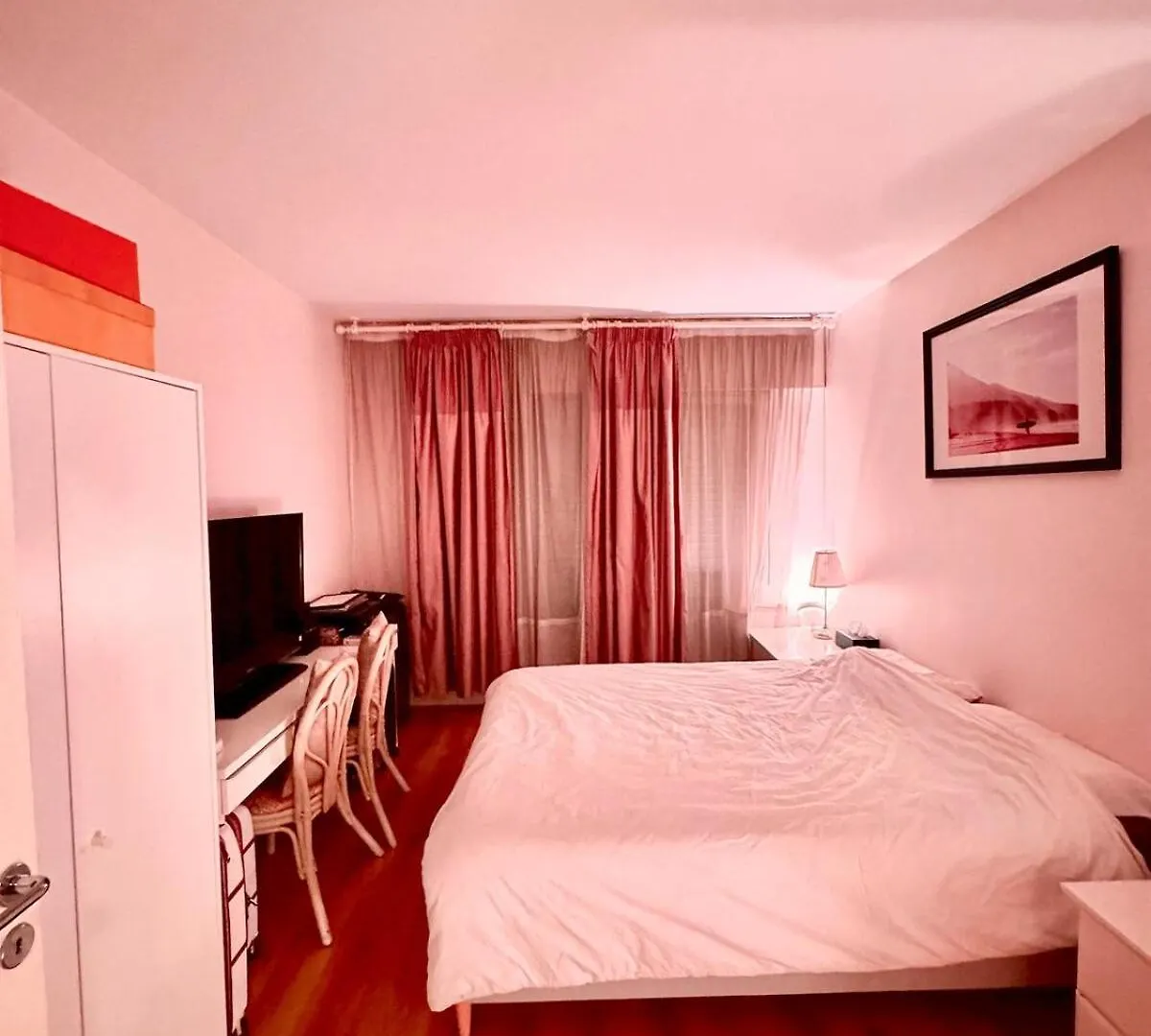 Charming Flat Beside Champs-Elysees Parijs Frankrijk